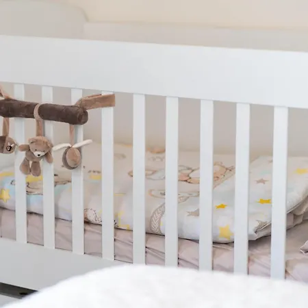 In The Heart Of The Center Apartment Warna