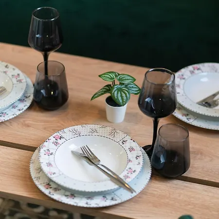 In The Heart Of The Center Apartment